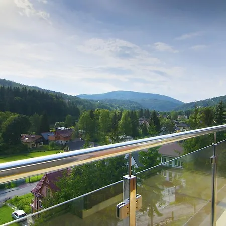 Teczowe Wzgorze Apartmán *